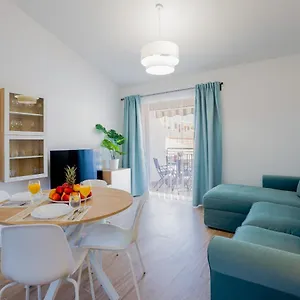 bright-stylish-apartment-in-chipeque-los-cristianos.in-canary-islands.com/